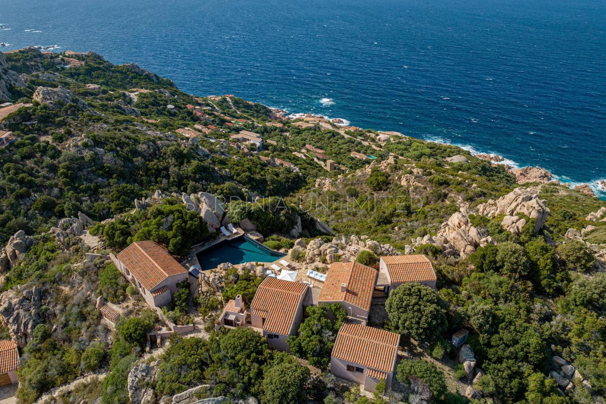 Villa Il Faro Di Cyrano Costa Paradiso Exterior photo