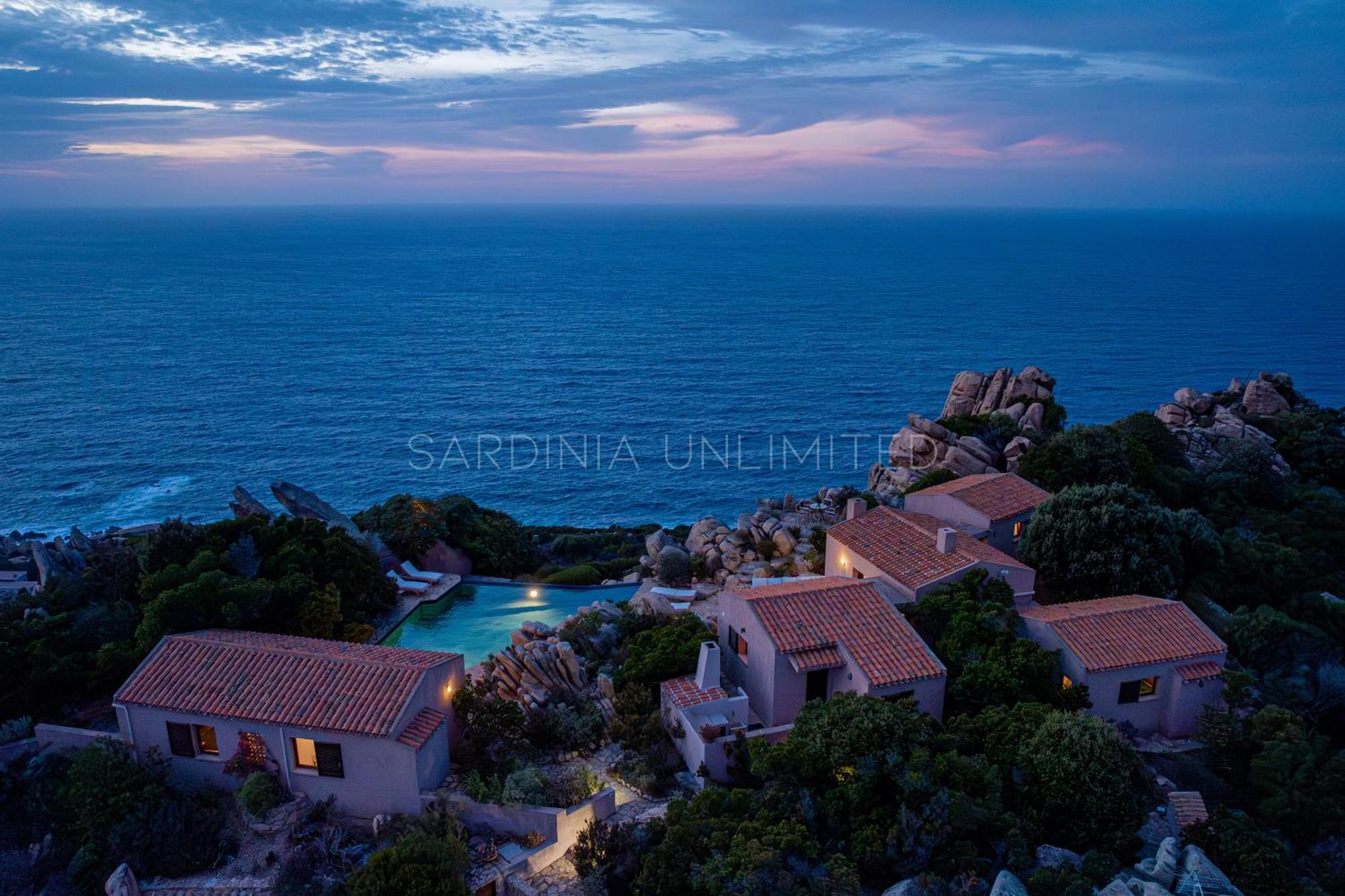 Villa Il Faro Di Cyrano Costa Paradiso Exterior photo