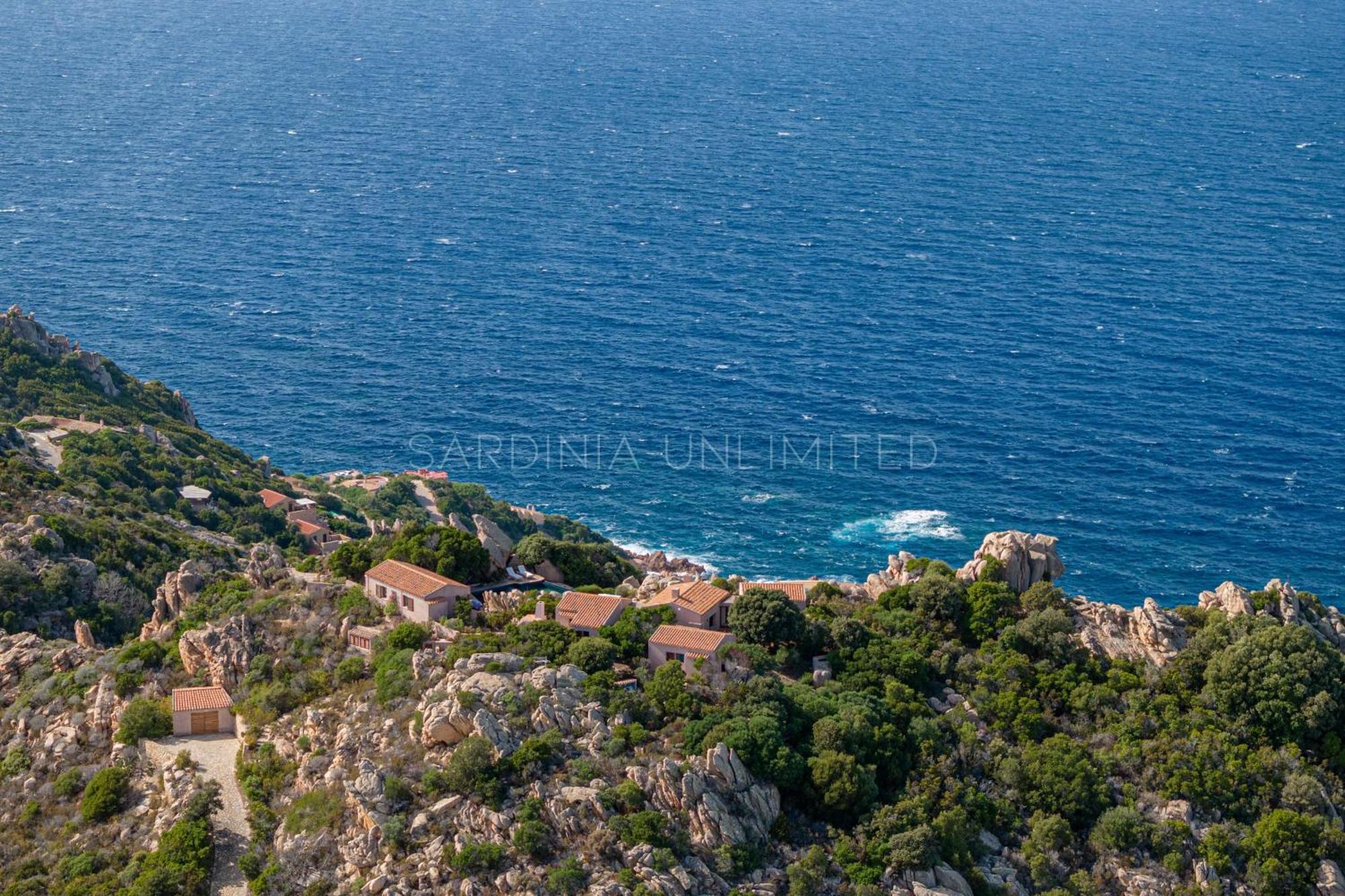 Villa Il Faro Di Cyrano Costa Paradiso Exterior photo